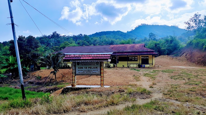 Foto dan Aktivitas Sekolah SD di Bengkayang
