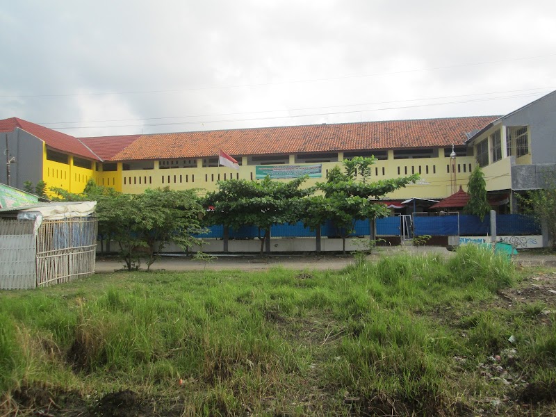 Foto dan Aktivitas Sekolah SD di Cirebon