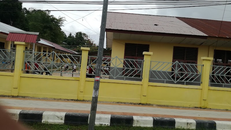 Foto dan Aktivitas Sekolah SD di Sorong