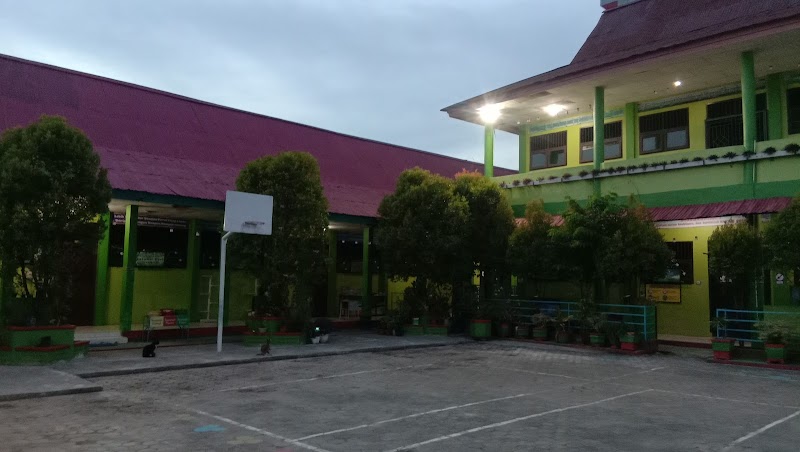 Foto dan Aktivitas Sekolah SD di Tarakan