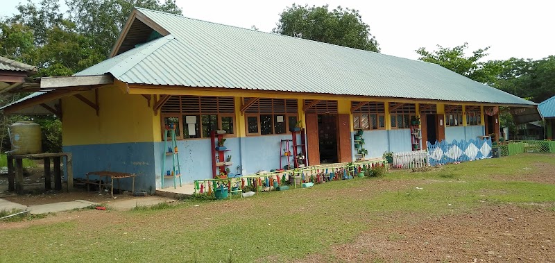 Foto SMP di Kab. Lingga