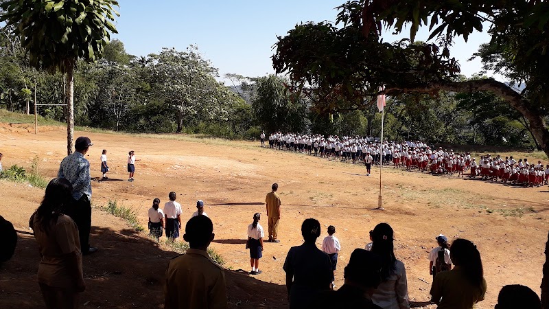 Foto SMP di Kab. Manggarai Timur