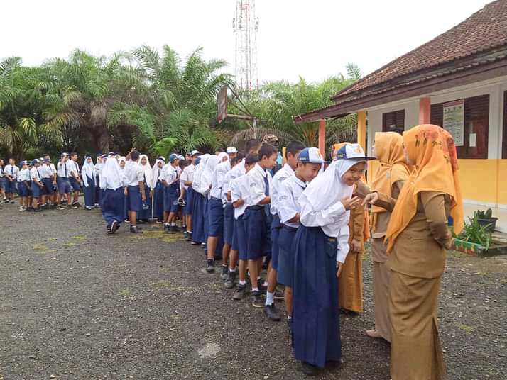 Foto SMP di Kab. Penukal Abab Lematang Ilir