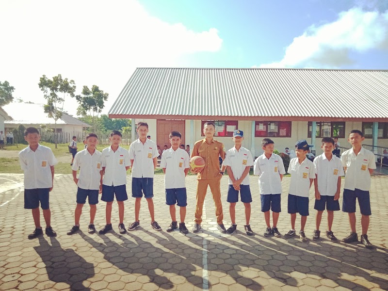 Foto SMP di Kab. Penukal Abab Lematang Ilir