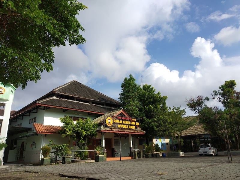 Foto SMP di Kota Yogyakarta