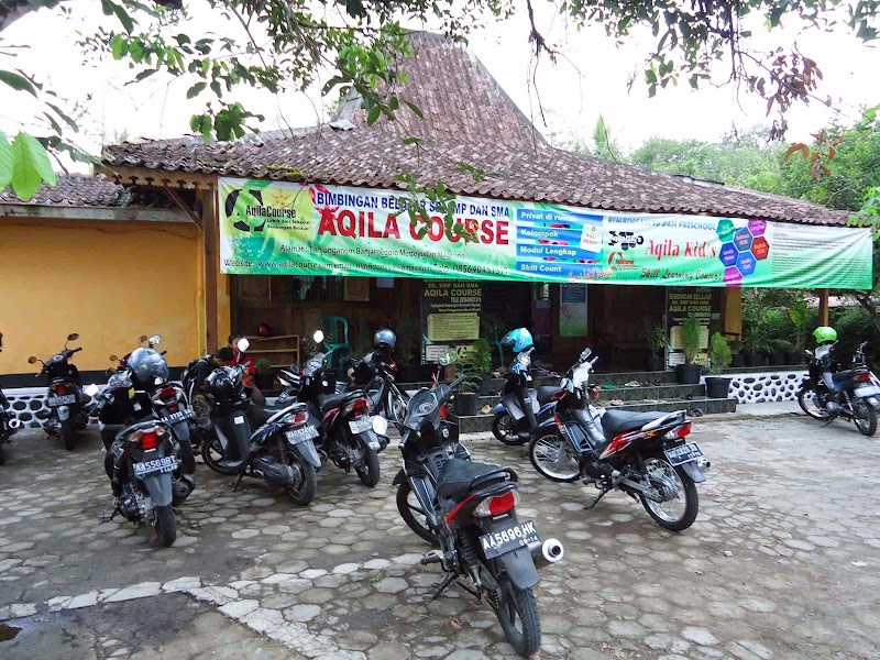 Bimbel Aqila Course Magelang (1) in Kota Magelang