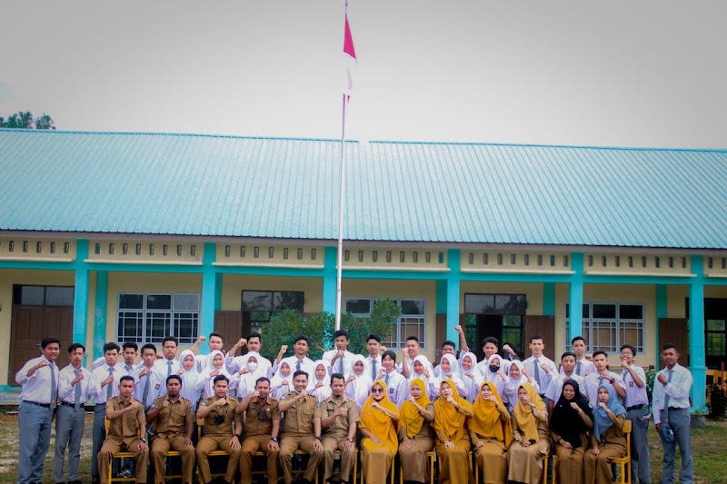 Daftar SMK Terbaik (1) in Kab. Lingga