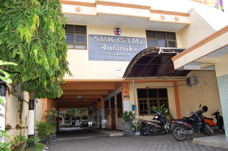 Daftar SMK Terbaik (2) in Kab. Sidoarjo