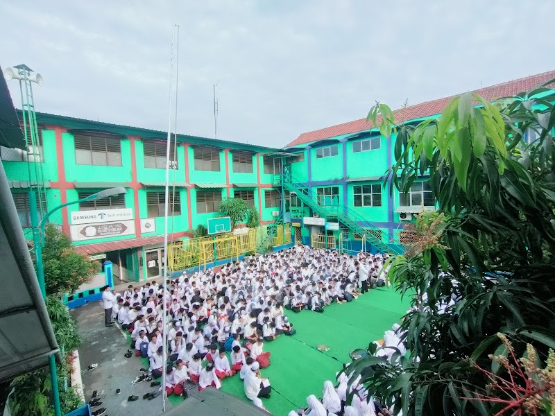 Daftar SMK Terbaik (2) in Kota Jakarta Timur