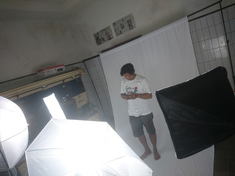 DY Photography (1) in Kab. Pemalang