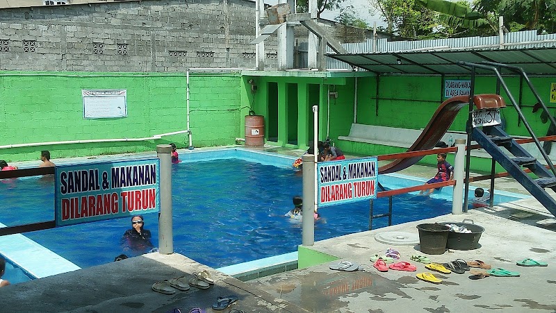 Kolam Renang 4C (1) in Kota Yogyakarta