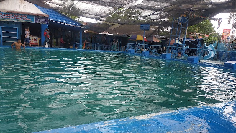 Kolam Renang - Waterpark Kunci (2) in Kab. Cilacap