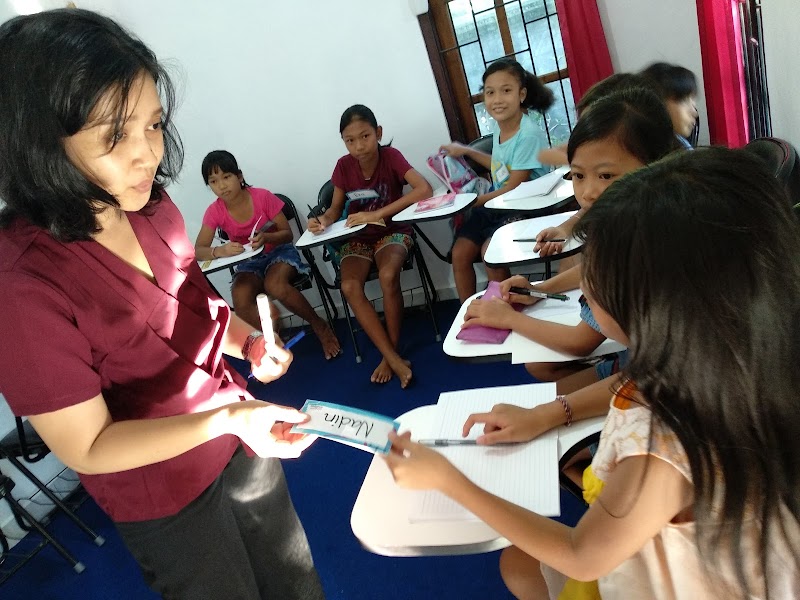 Kursus Bahasa Inggris SPEAK UP (2) in Kab. Buleleng