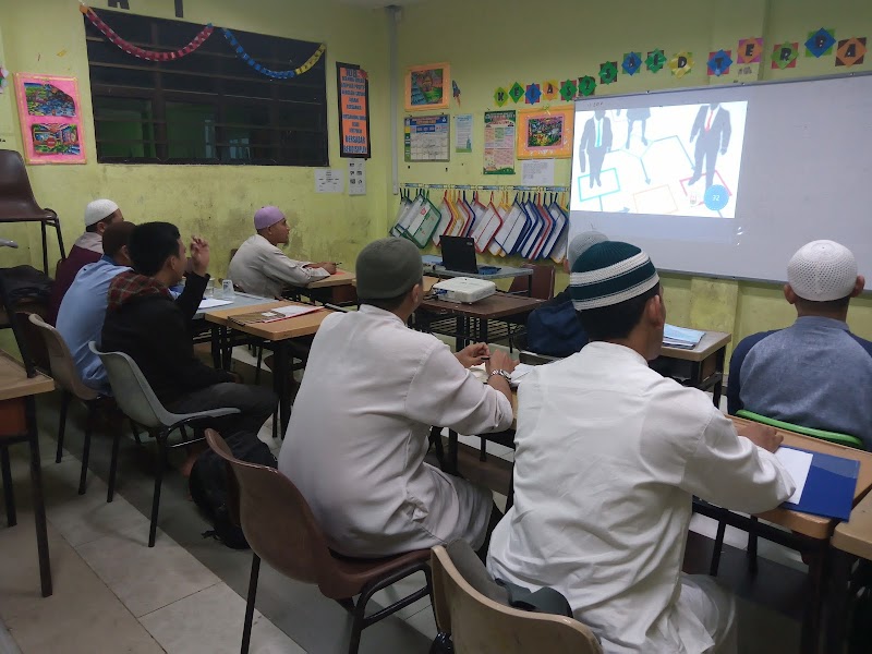LBAIS kursus bahasa arab batam (1) in Kota Batam