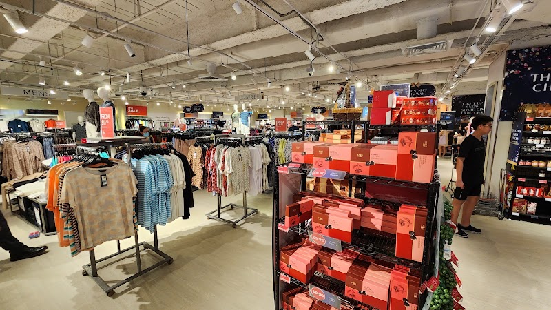 Marks & Spencer