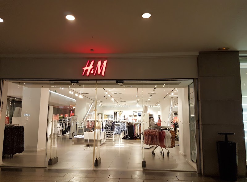 The Biggest H&M in Spain