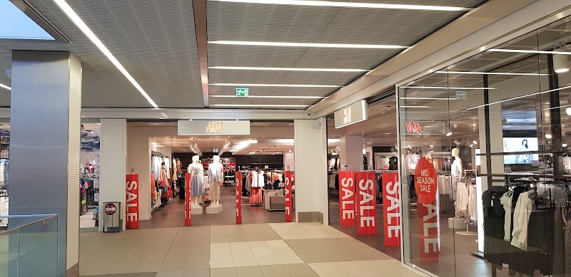 The Biggest H&M in Switzerland