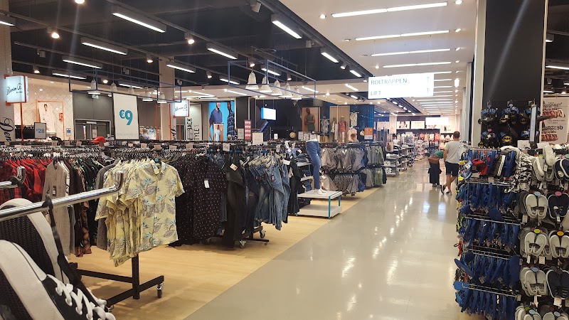 The Biggest Primark in Netherlands