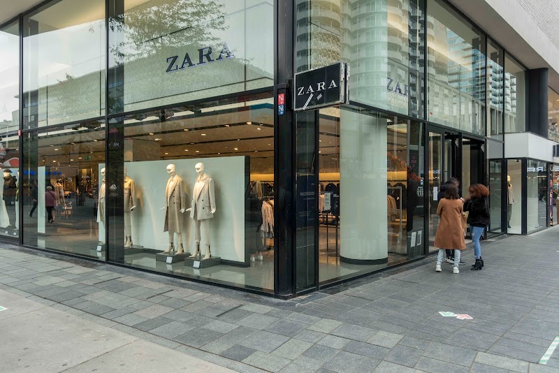 The Biggest ZARA in Netherlands