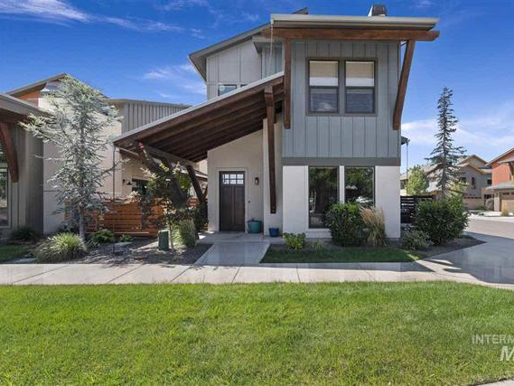 208 Real Estate