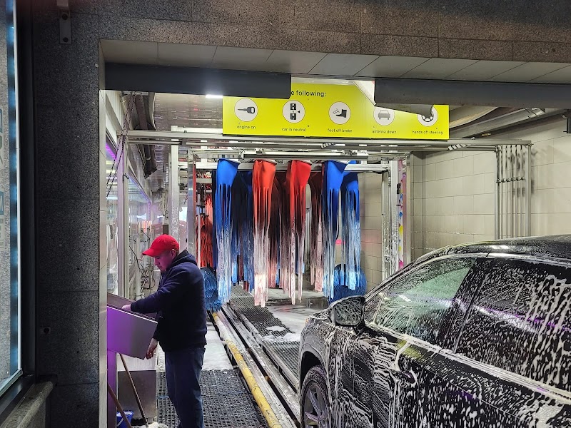 2800 CAR WASH