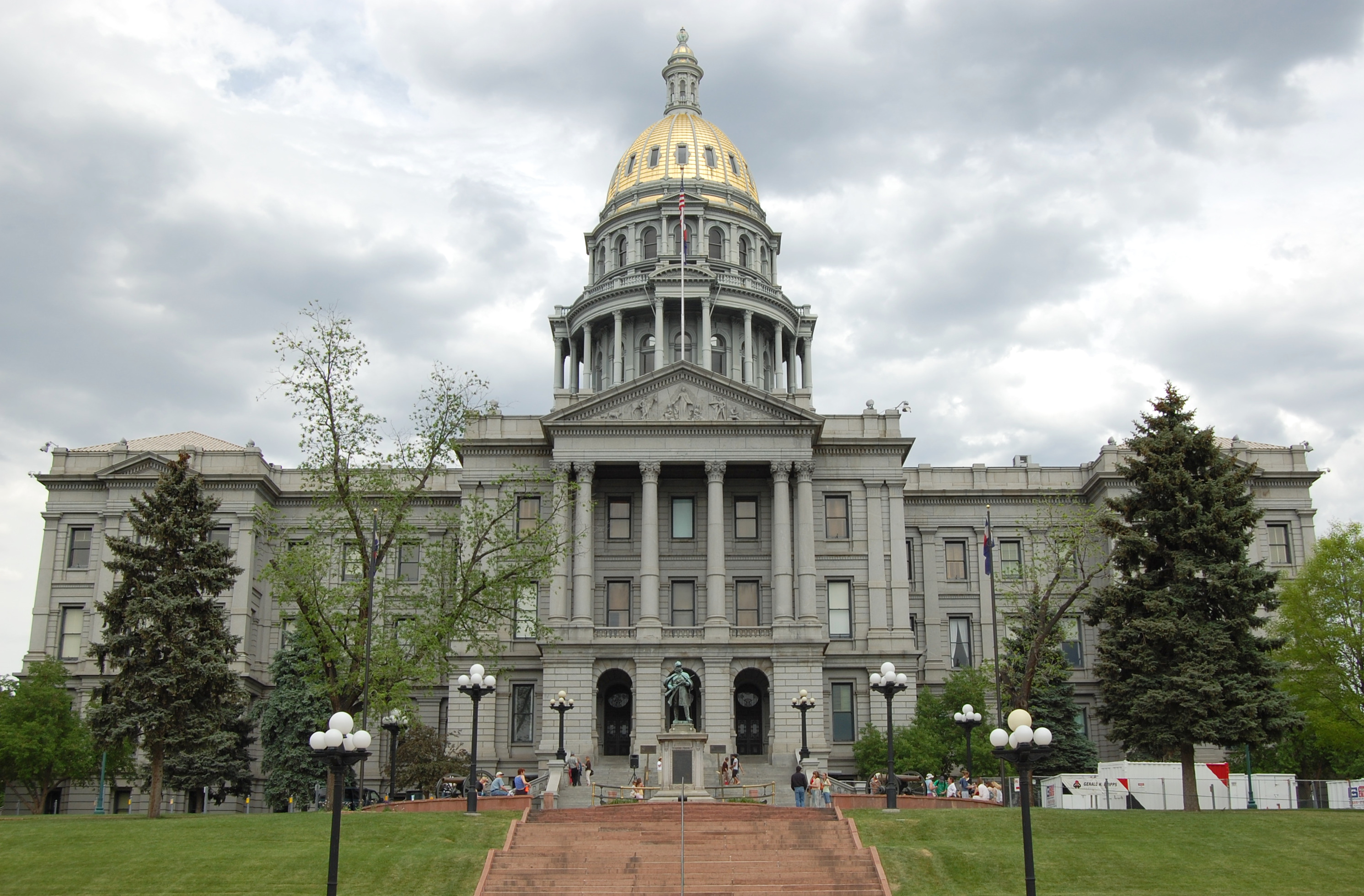 Denver  ( DEN-vər) is a consolidated city and county, the capital, and most populous city of the U.S. state of Colorado. Its population was 715,522 at the 2020 census, a 19.22% increase since 2010. It is the 19th-most populous city in the United States and the fifth most populous state capital. It is the principal city of the Denver–Aurora–Lakewood metropolitan statistical area, the most populous metropolitan statistical area in Colorado and the first city of the Front Range Urban Corridor.
Denver is in the western United States, in the South Platte River Valley on the western edge of the High Plains just east of the Front Range of the Rocky Mountains. Its downtown district is immediately east of the confluence of Cherry Creek and the South Platte River, about 12 miles (19 kilometres) east of the foothills of the Rocky Mountains. It is named after James W. Denver, a governor of the Kansas Territory. It is nicknamed the Mile High City because its official elevation is exactly one mile (5280 feet or 1609.344 meters) above sea level. The 105th meridian west of Greenwich, the longitudinal reference for the Mountain Time Zone, passes directly through Denver Union Station.
Denver is ranked as a Beta world city by the Globalization and World Cities Research Network. The 10-county Denver–Aurora–Lakewood, CO Metropolitan Statistical Area had a population of 2,963,821 at the 2020 United States census, making it the 19th most populous U.S. metropolitan statistical area. The 12-county Denver–Aurora, CO Combined Statistical Area had a population of 3,623,560 at the 2020 U.S. census, making it the 17th most populous U.S. primary statistical area. Denver is the most populous city of the 18-county Front Range Urban Corridor, an oblong urban region stretching across two states with a population of 5,055,344 at the 2020 U.S. census. Its metropolitan area is the most populous within a 560-mile (900 km) radius and it is the second-most populous city in the Mountain West after Phoenix, Arizona. In 2016, it was named the best place to live in the United States by U.S. News & World Report.