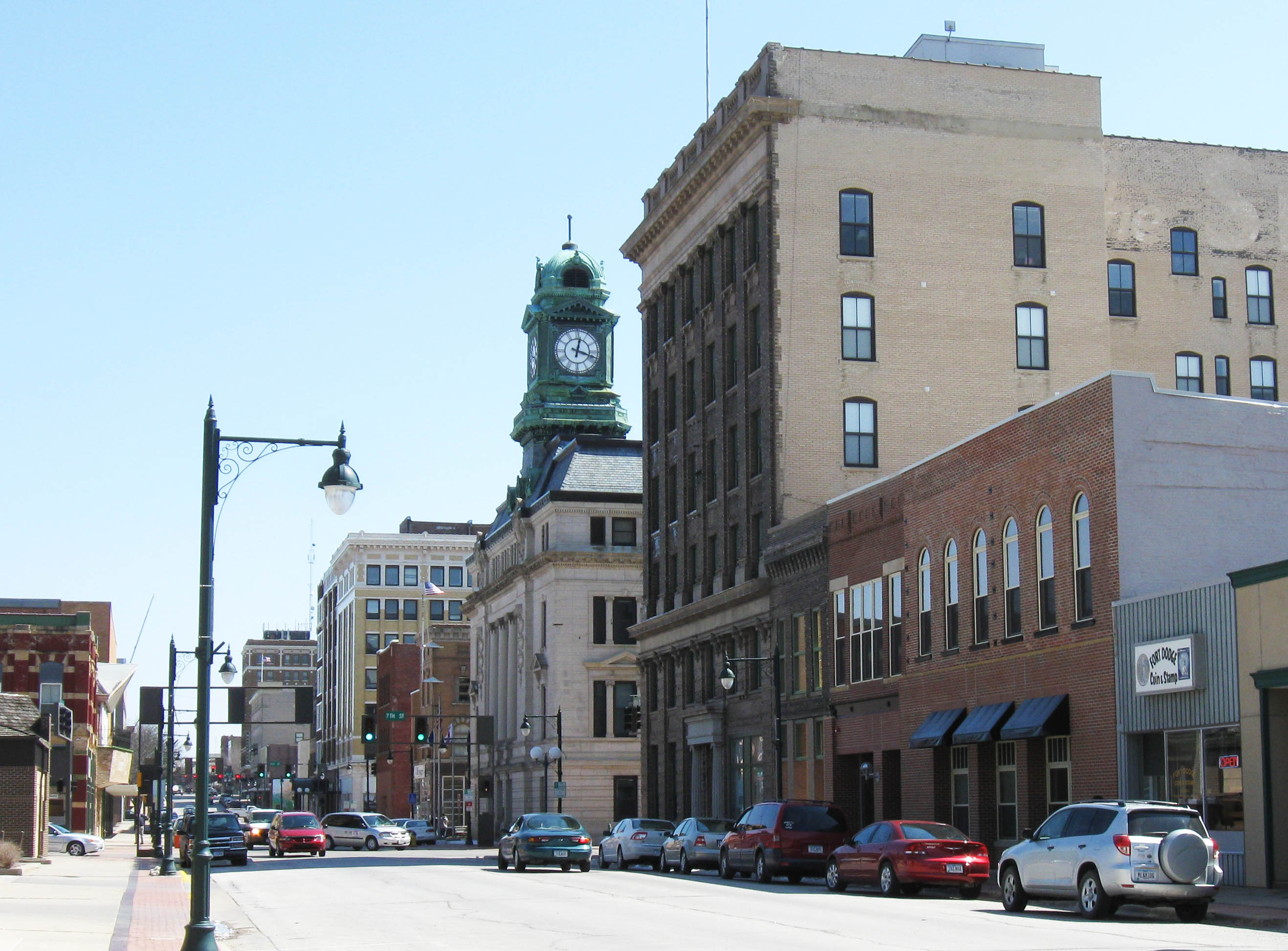 Fort Dodge is a Town in and the county seat of Webster County, Iowa, United States, along the Des Moines River. The population was 24,871 in the 2020 census, a decrease from 25,136 in 2000. Fort Dodge is a major commercial center for North Central and Northwest Iowa. It is located on U.S. Routes 20 and 169.