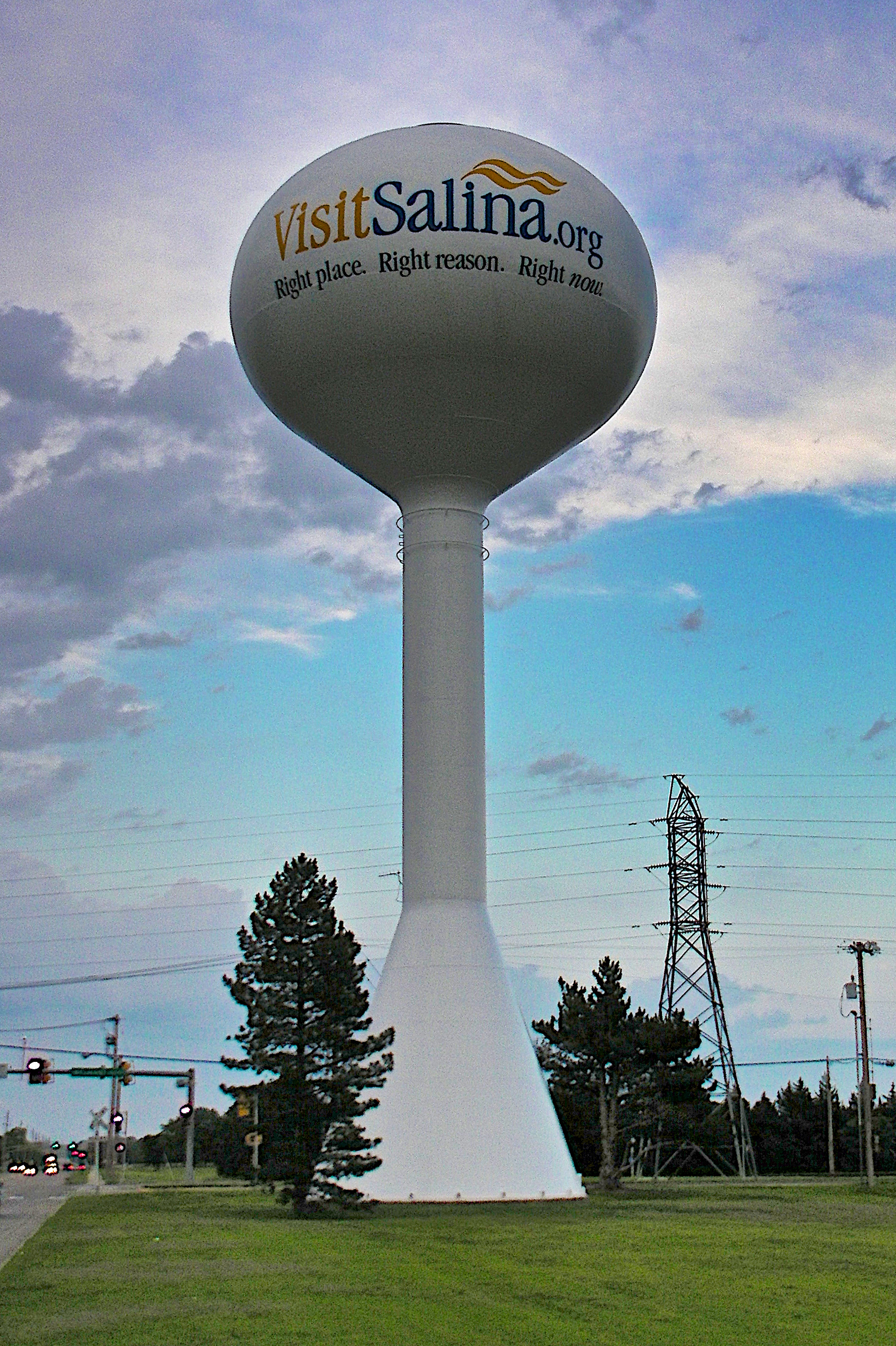 Salina  is a city in and the county seat of Saline County, Kansas, United States.  As of the 2020 census, the population was 46,889.In the early 1800s, the Kanza tribal land reached eastward from the middle of the Kansas Territory. In 1858, settlers from Lawrence founded the Salina Town Company with a wagon circle, under constant threat of High Plains tribal attacks from the west. It was named for the salty Saline River. Saline County was soon organized around this township, and in 1870, Salina incorporated as a city.
As the westernmost town on the Smoky Hill Trail, Salina boomed until the Civil War by establishing itself as a trading post for westbound immigrants, gold prospectors bound for Pikes Peak, and area American Indian tribes. It boomed again from the 1940s-1950s when the Smoky Hill Army Airfield was built for World War II strategic bombers.
It is now a micropolis and regional trade center for North Central Kansas. Higher education institutions include the KSU College of Technology and Aviation and Kansas Wesleyan University; and employers include Tony's Pizza, Exide Battery, Great Plains Manufacturing, and Asurion.

